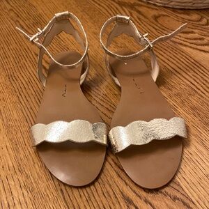 Sole Society size 7 gold scalloped sandals, worn a few times